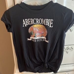 Abercrombie kids 9/10 girls short sleeved shirt top